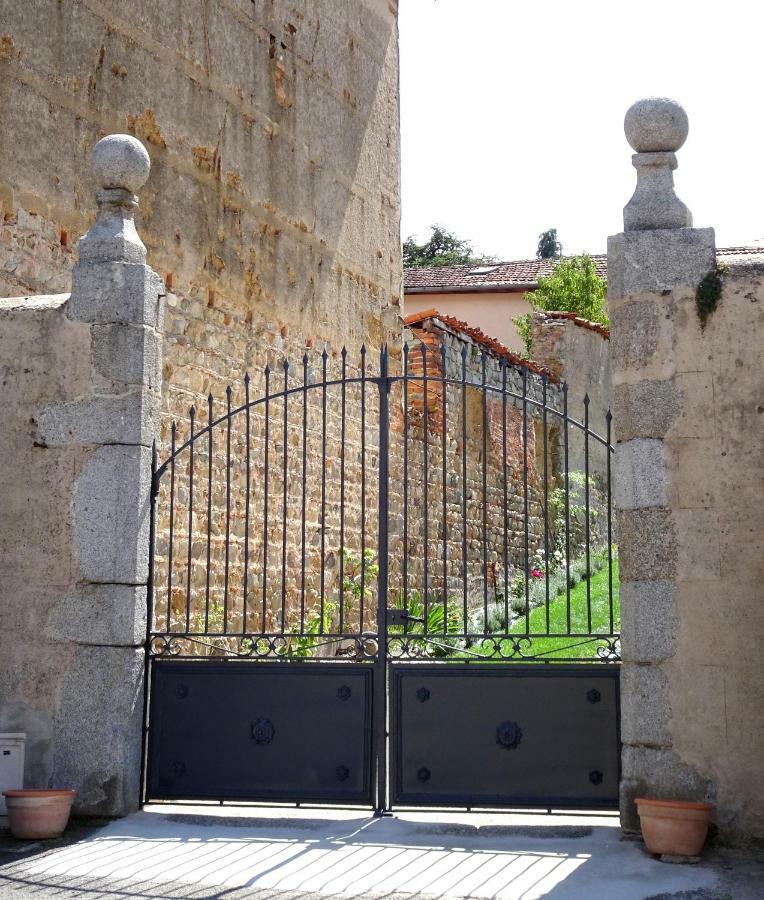 مبيت وإفطار L'Hopital-sous-Rochefort Loge Montaigne المظهر الخارجي الصورة